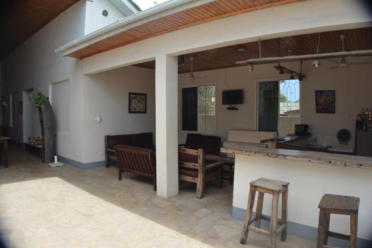 Triniti Airport Hotel Dar es Salaam Luaran gambar
