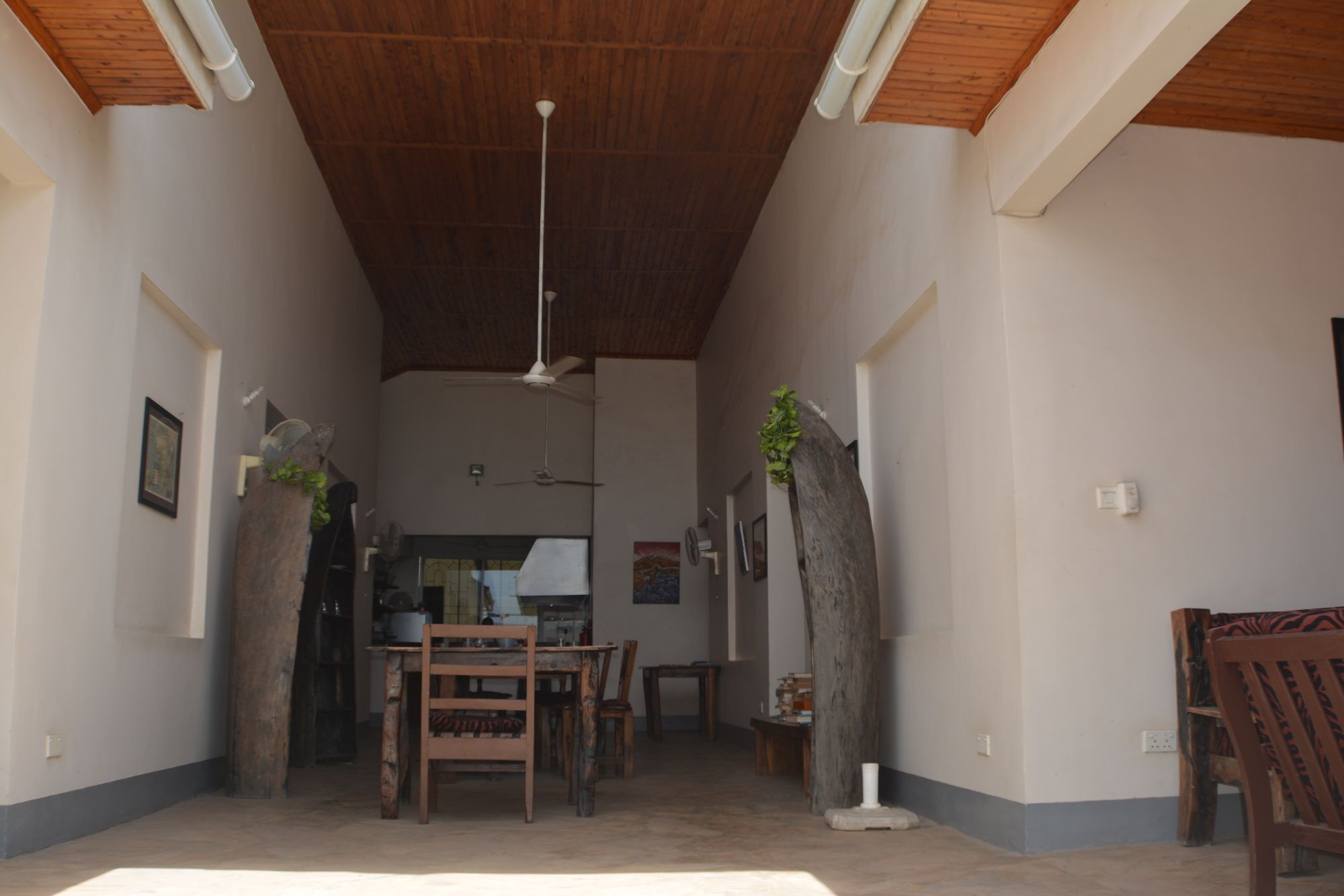 Triniti Airport Hotel Dar es Salaam Luaran gambar