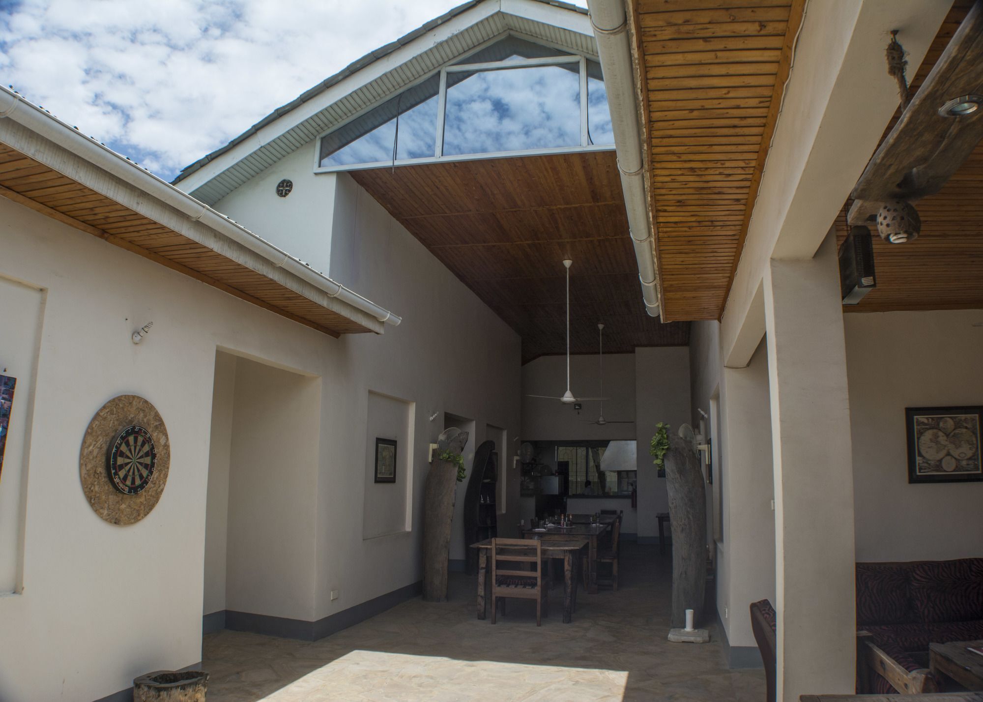 Triniti Airport Hotel Dar es Salaam Luaran gambar